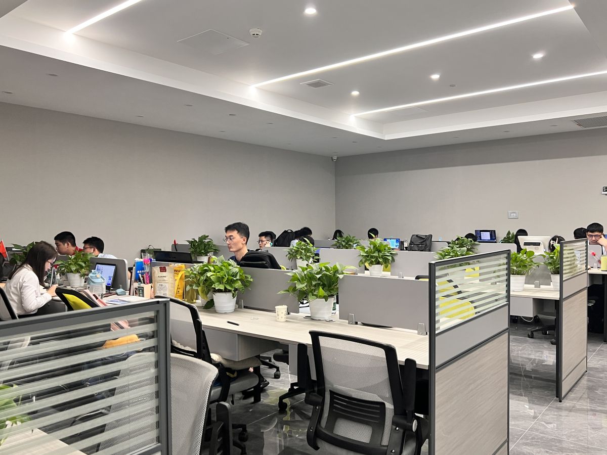 金蝶软件营销服务中心 打造高效软件销售办公环境